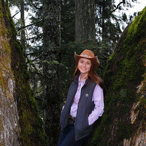 Meet your Posher, Cydney